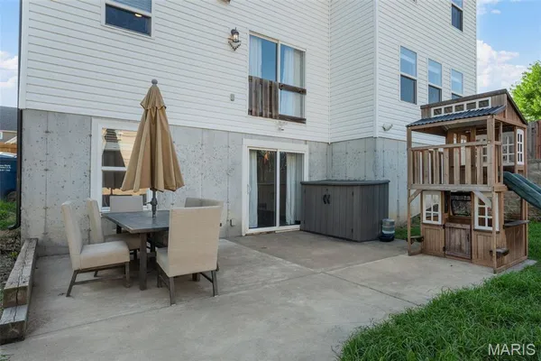 $430,000 | 1334 Forest Way Drive, Wentzville, MO 63385