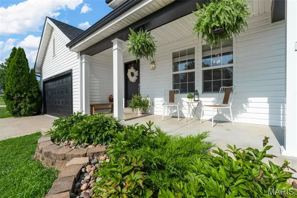 $430,000 | 1334 Forest Way Drive, Wentzville, MO 63385