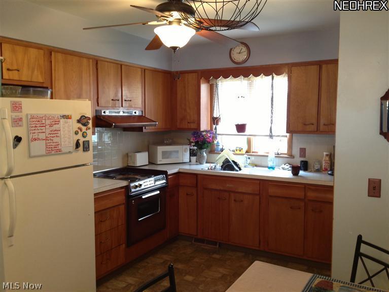 7710-12 Ackley Road Parma, OH 44129 - Photo 2 of 2