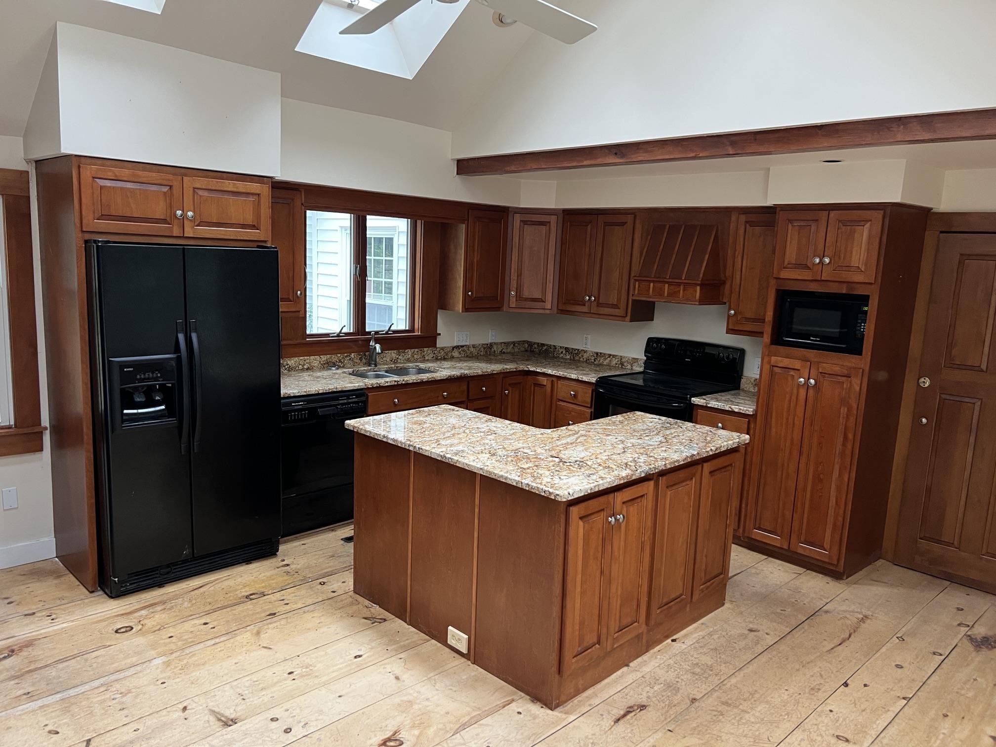 216 Main Street Rindge, NH 03461 - Photo 6 of 32