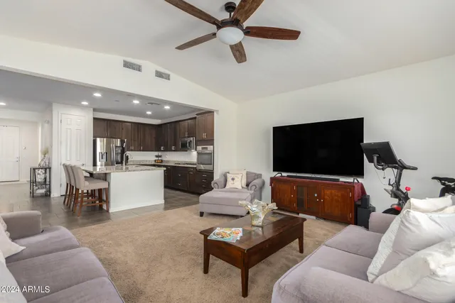 $660,000 | 5429 South Luiseno Boulevard, Gilbert, AZ 85298