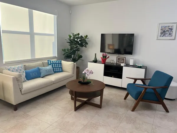 $4,500 | 6271 Southeast Portofino Circle, Hobe Sound, FL 33455