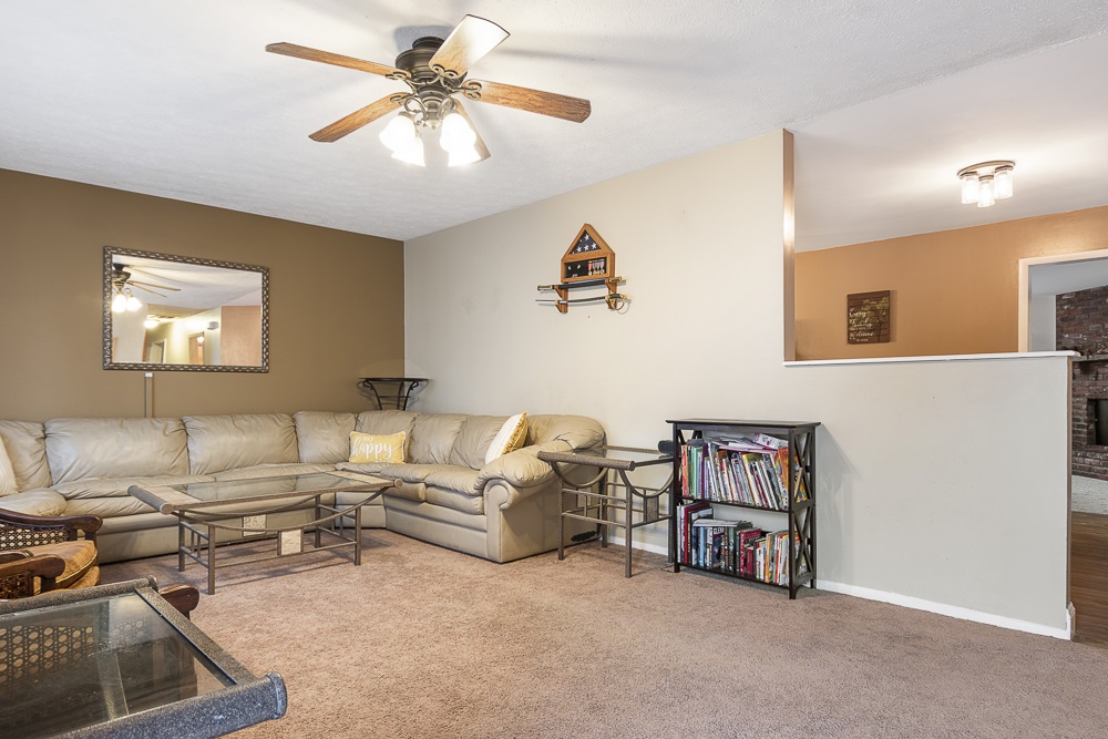 3605 North Harrison Road Muncie, IN 47304 - Photo 3 of 16