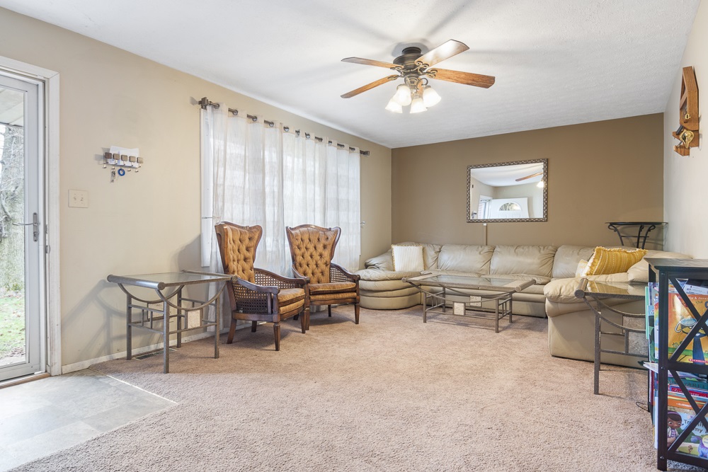 3605 North Harrison Road Muncie, IN 47304 - Photo 4 of 16