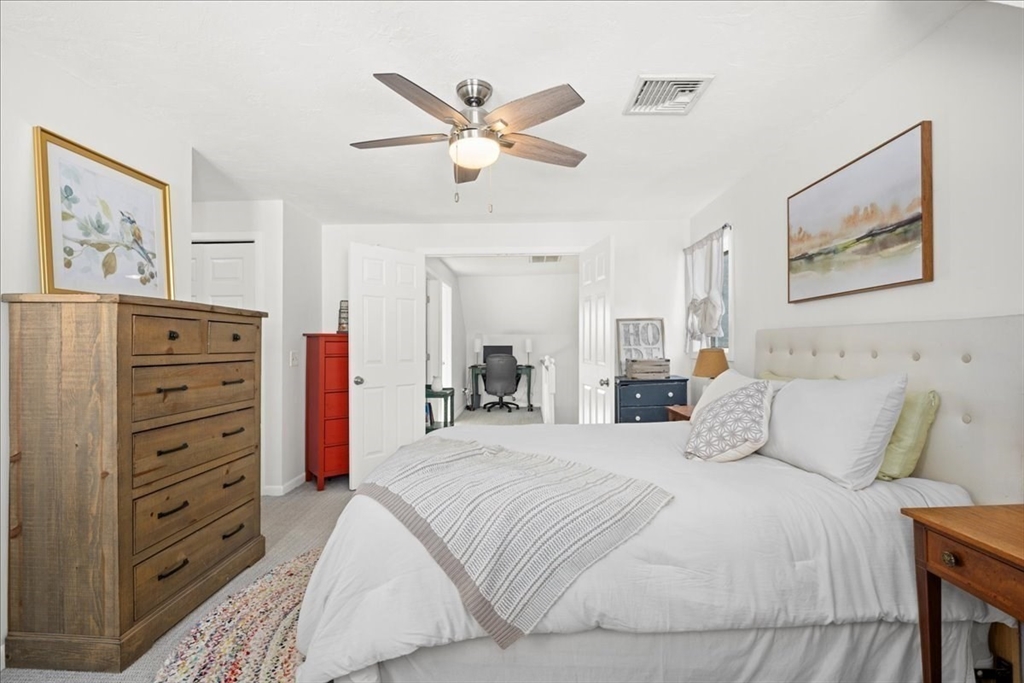306 Beacon Park Road, Unit 306 Webster, MA 01570 - Photo 21 of 39 Gallery Image 21