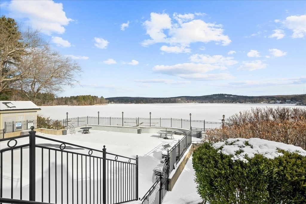 306 Beacon Park Road, Unit 306 Webster, MA 01570 - Photo 33 of 39 Gallery Image 33