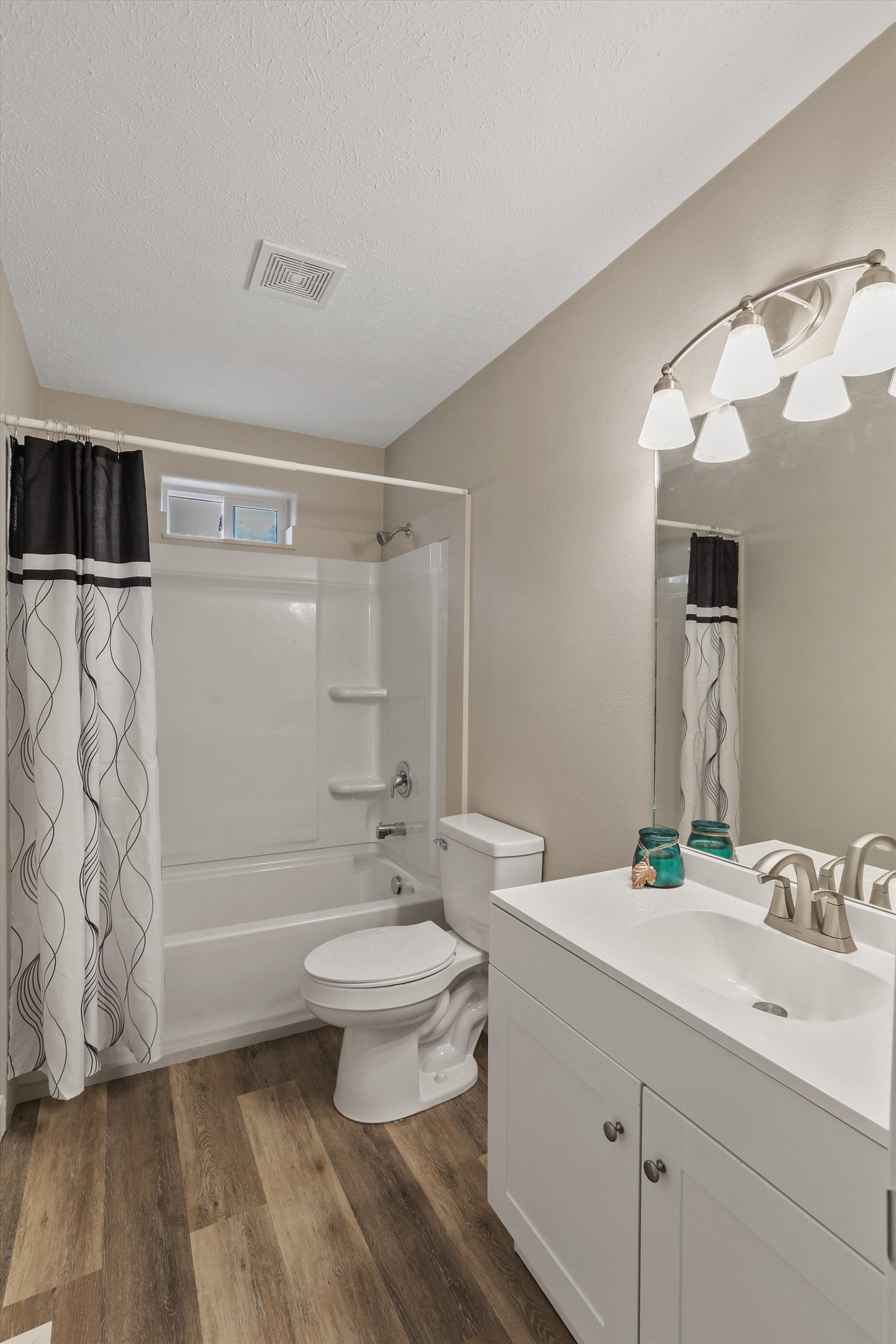 308 East Crown Avenue Spokane, WA 99207 - Photo 9 of 22