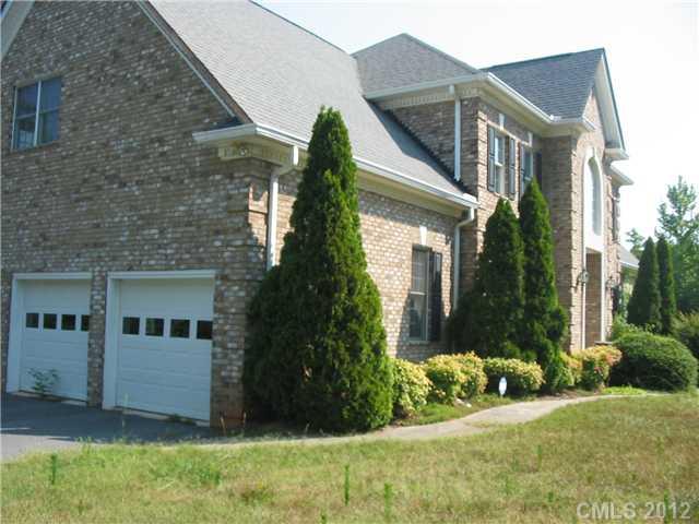 11617 Brief Road Charlotte, NC 28227 - Photo 2 of 5 Gallery Image 2