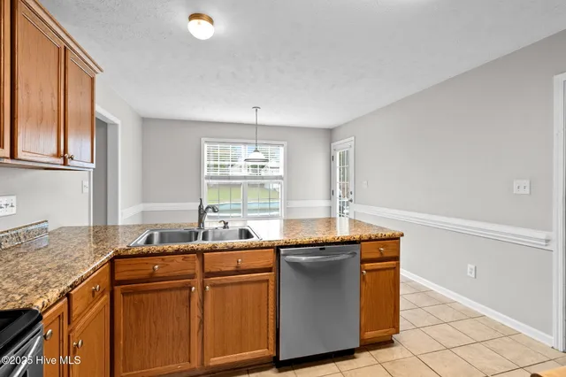 $315,000 | 152 Crutchfield Drive, Cameron, NC 28326