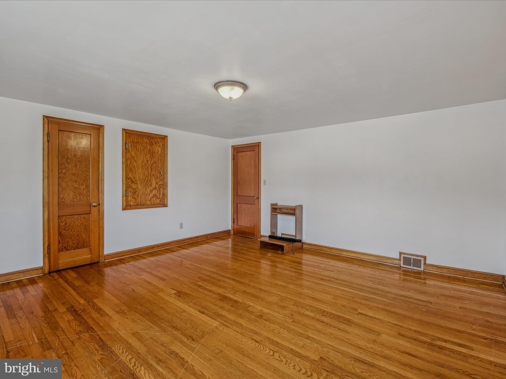 1302 Valley Road Berkeley Springs, WV 25411 - Photo 21 of 45 Primary Bedroom