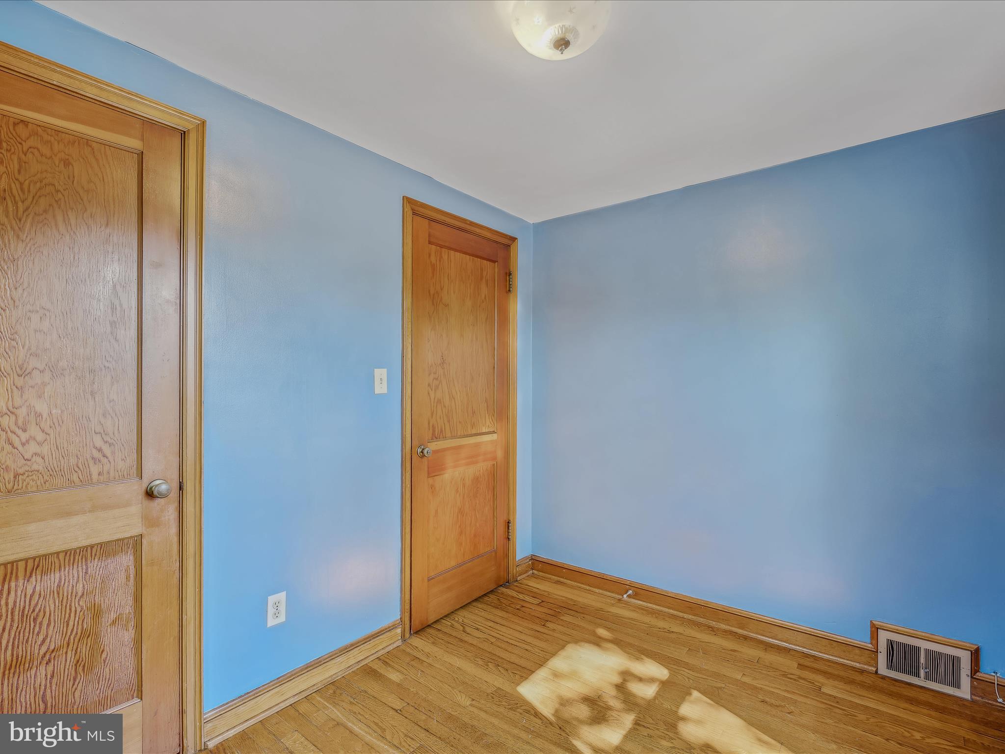1302 Valley Road Berkeley Springs, WV 25411 - Photo 26 of 45 Bedroom 4
