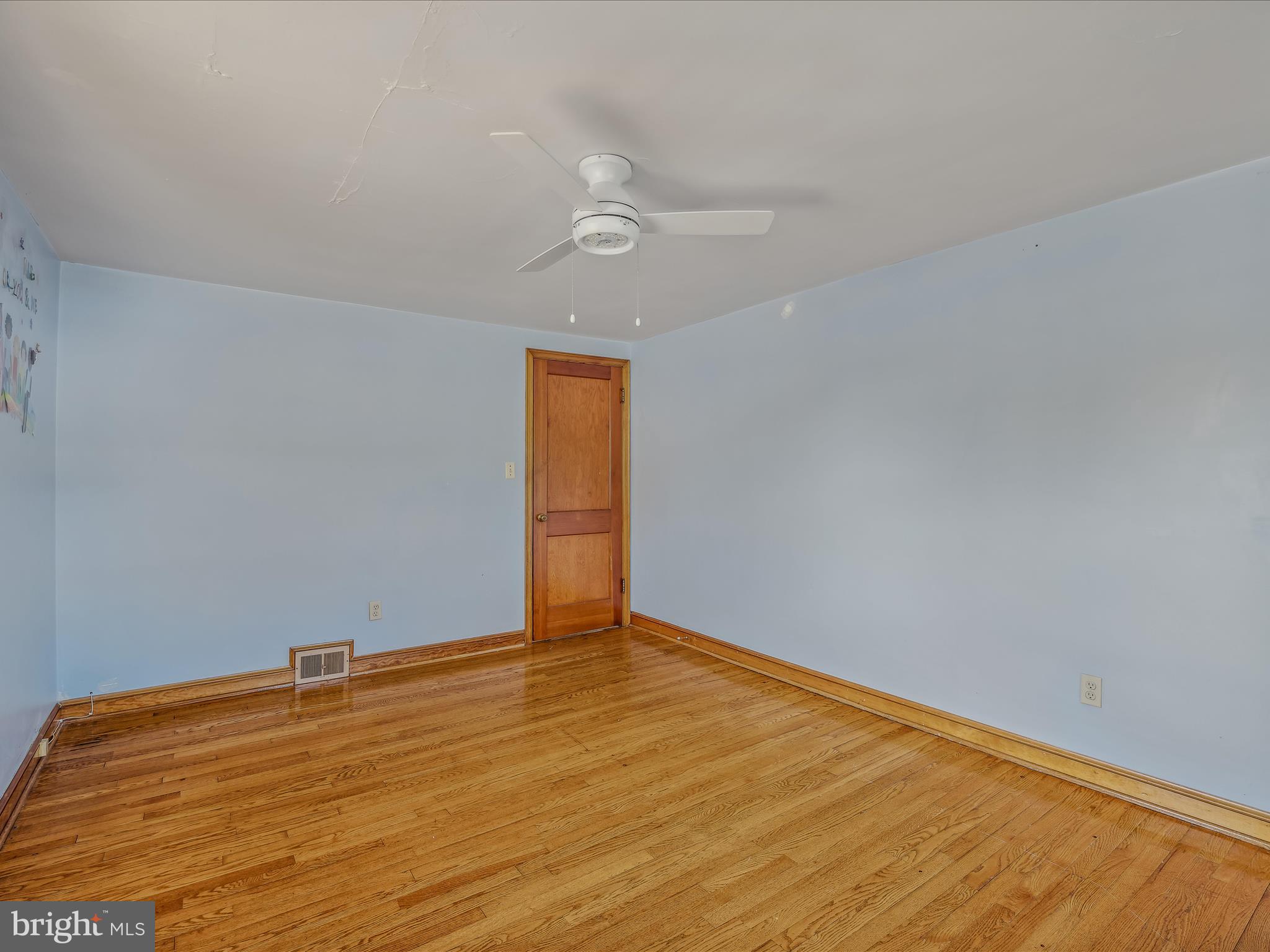 1302 Valley Road Berkeley Springs, WV 25411 - Photo 28 of 45 Bedroom 5
