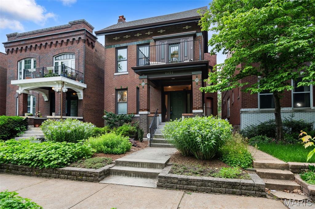 4254 Arsenal Street St. Louis, MO 63116 - Photo 3 of 72