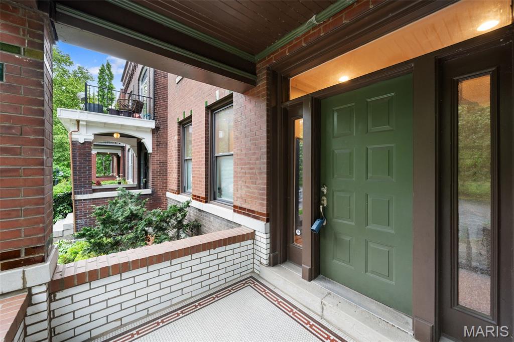 4254 Arsenal Street St. Louis, MO 63116 - Photo 5 of 72