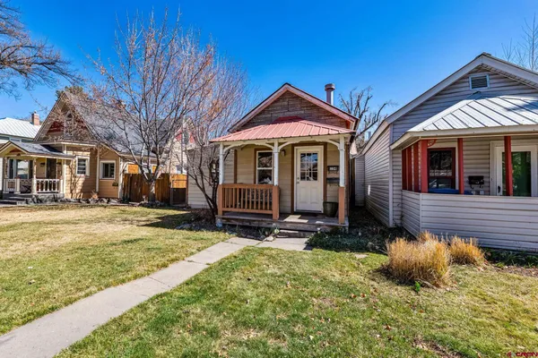 $719,900 | 834 East 4th Avenue, Durango, CO 81301
