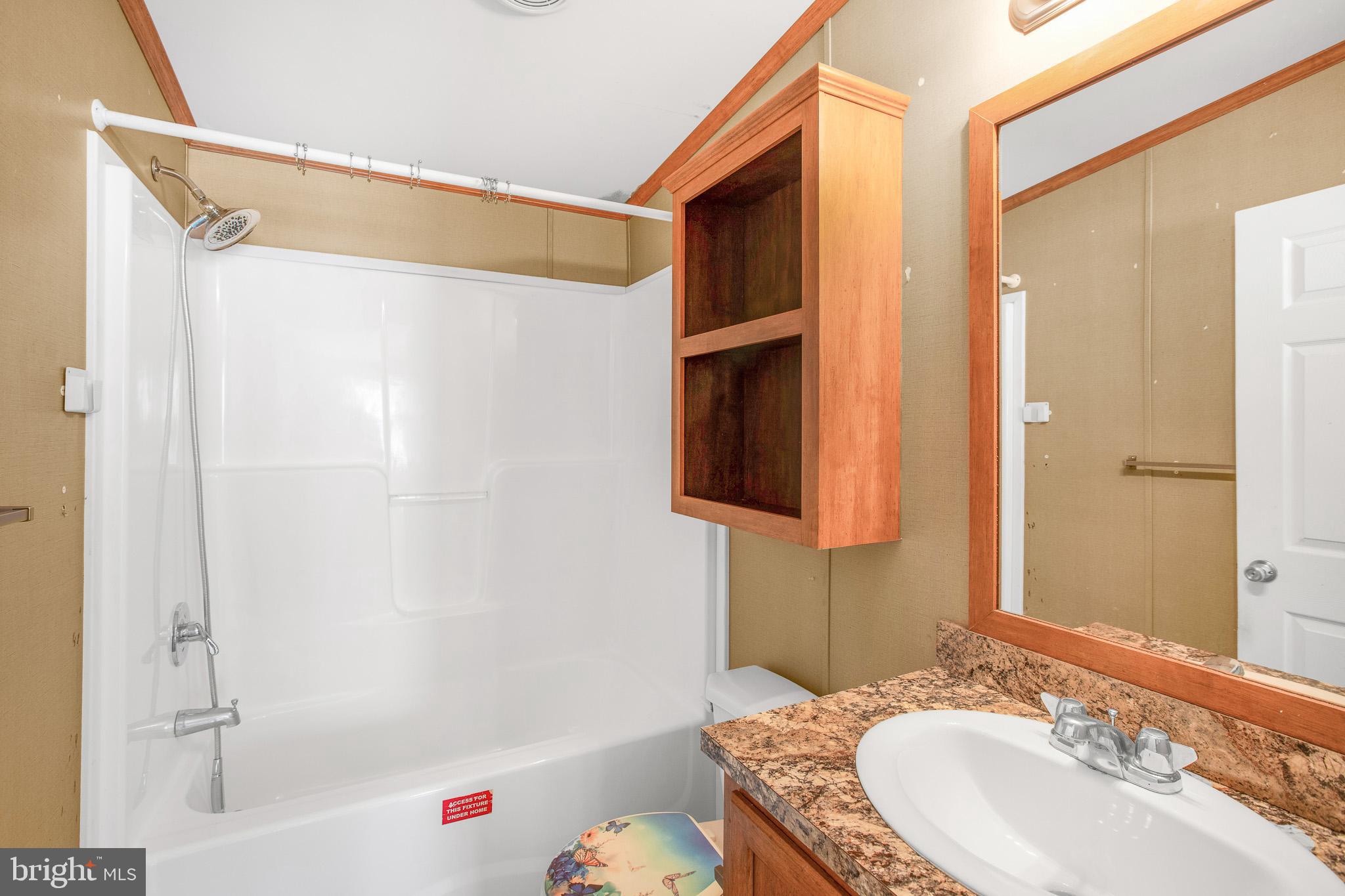 199 Boones Drive Lothian, MD 20711 - Photo 19 of 31 Full Bathroom