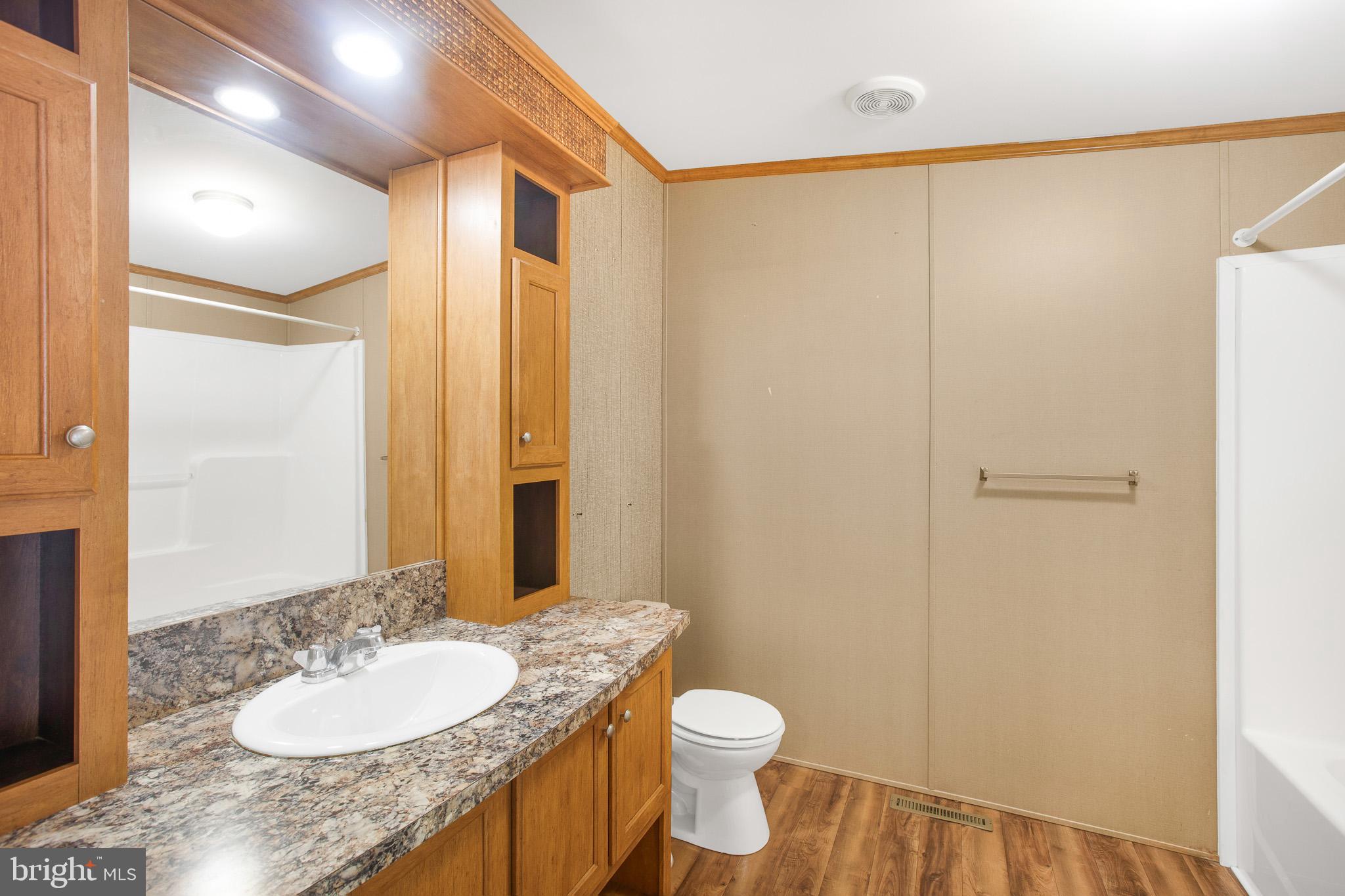 199 Boones Drive Lothian, MD 20711 - Photo 5 of 31 Ensuite Bathroom