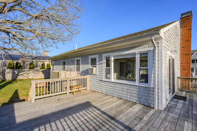 $3,500 | 7 Columbus Avenue, West Yarmouth, MA 02673