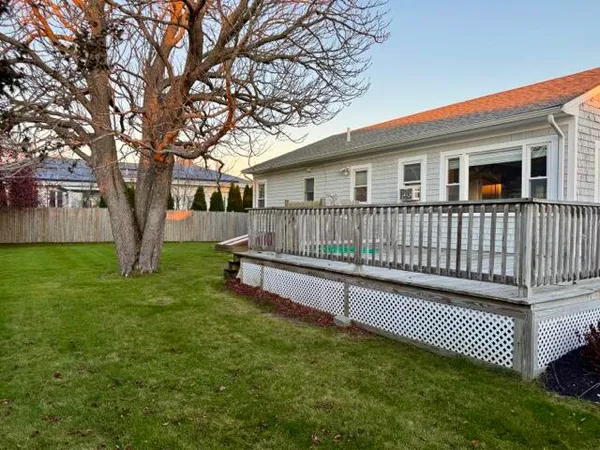 $3,500 | 7 Columbus Avenue, West Yarmouth, MA 02673