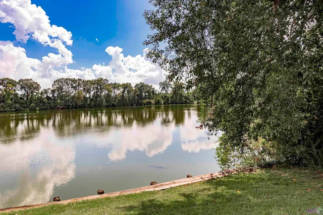 $365,000 | 14436 Patin Dyke Road, Ventress, LA 70783