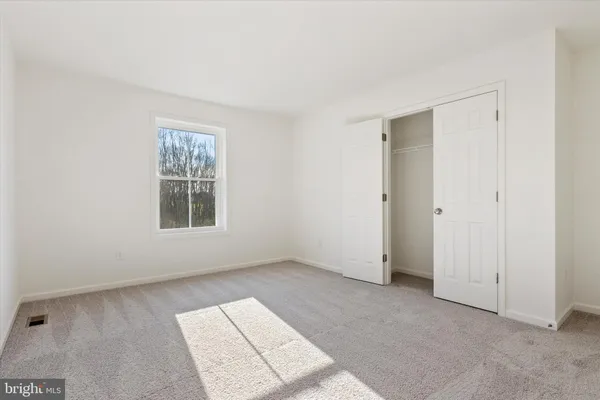 $2,800 | 118 Silversmith Road, Oxford, PA 19363