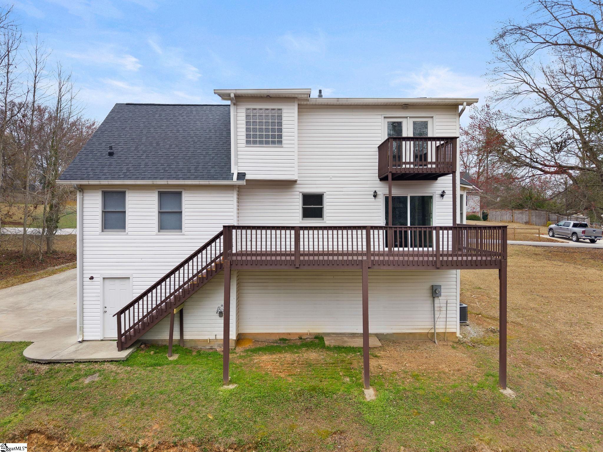 17 Hester Road Greenville, SC 29609 - Photo 37 of 39