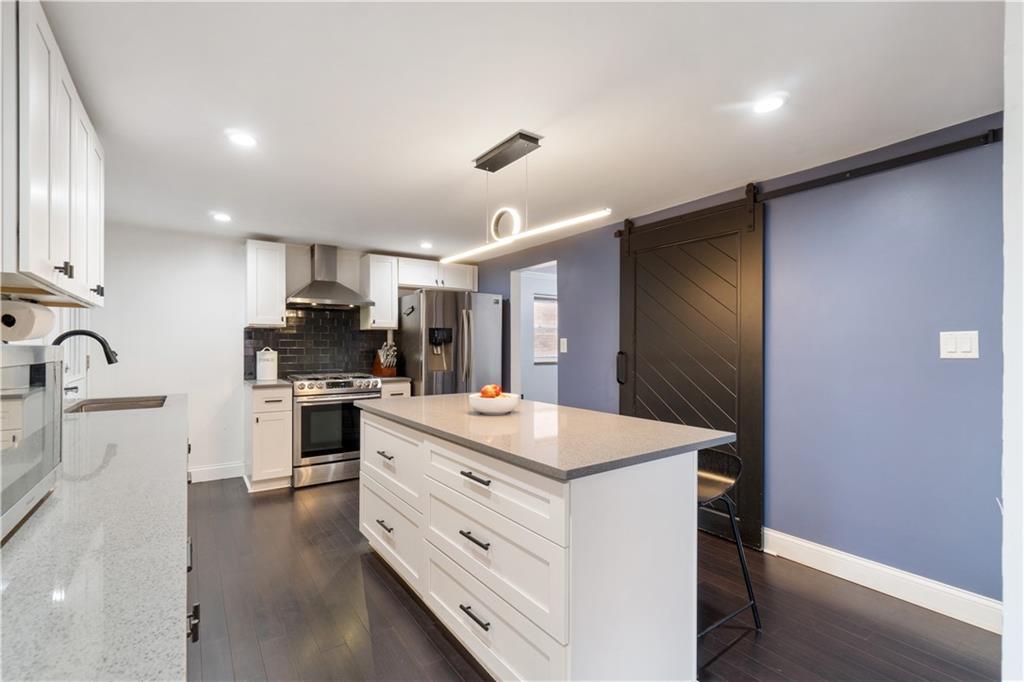 4271 Glen Lytle Road Pittsburgh, PA 15217 - Photo 11 of 32 Gallery Image 11