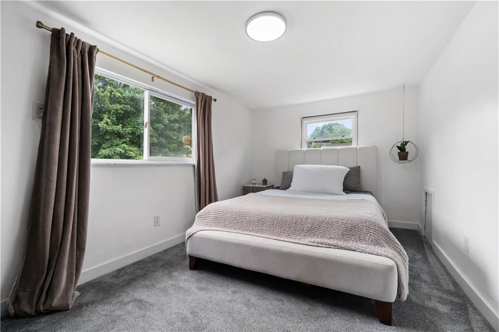4271 Glen Lytle Road Pittsburgh, PA 15217 - Photo 20 of 32 Gallery Image 20