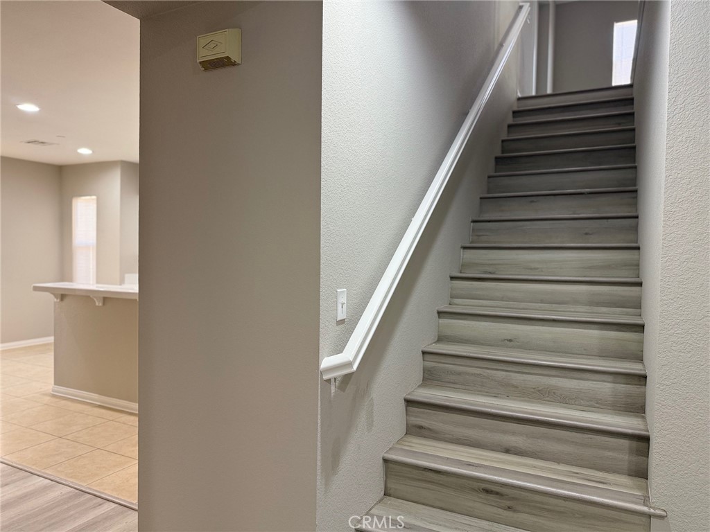 4547 Nicole Way Riverside, CA 92501 - Photo 19 of 36 a view of entryway