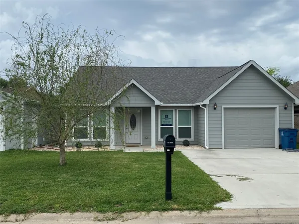 $1,850 | 13005 Centaurus Court, Willis, TX 77318