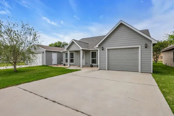 $1,850 | 13005 Centaurus Court, Willis, TX 77318