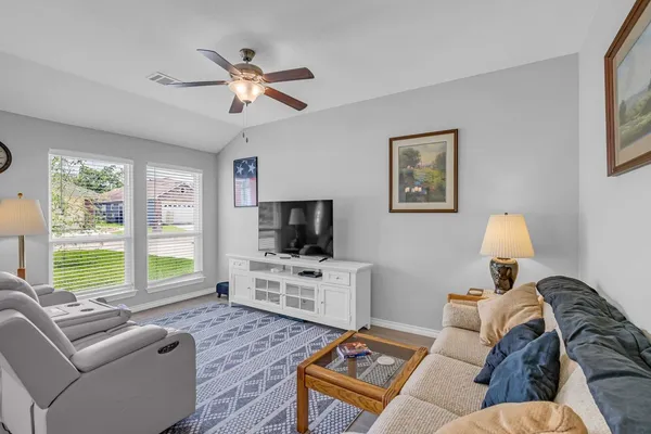 $1,850 | 13005 Centaurus Court, Willis, TX 77318