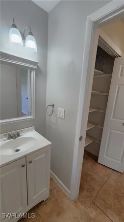 $1,350 | 4615 Southeast 4th Place, Unit A, Cape Coral, FL 33904