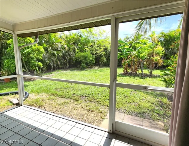 $1,400 | 4615 Southeast 4th Place, Unit A, Cape Coral, FL 33904