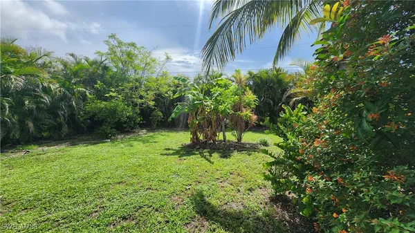 $1,350 | 4615 Southeast 4th Place, Unit A, Cape Coral, FL 33904