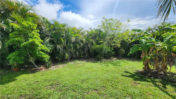 $1,350 | 4615 Southeast 4th Place, Unit A, Cape Coral, FL 33904