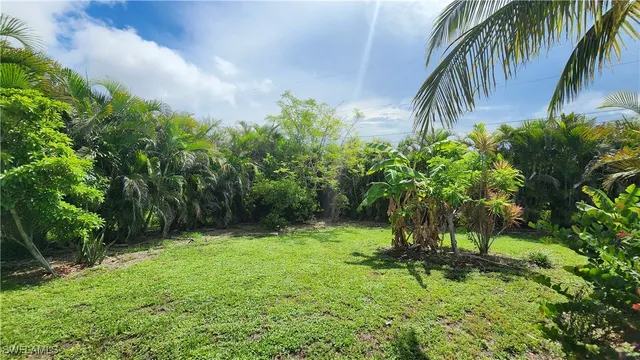 $1,400 | 4615 Southeast 4th Place, Unit A, Cape Coral, FL 33904