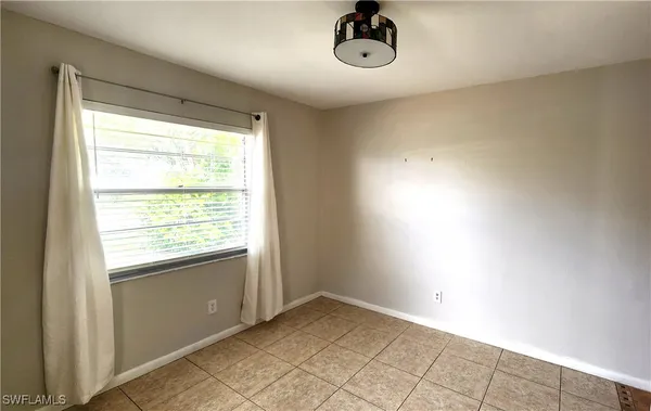 $1,350 | 4615 Southeast 4th Place, Unit A, Cape Coral, FL 33904