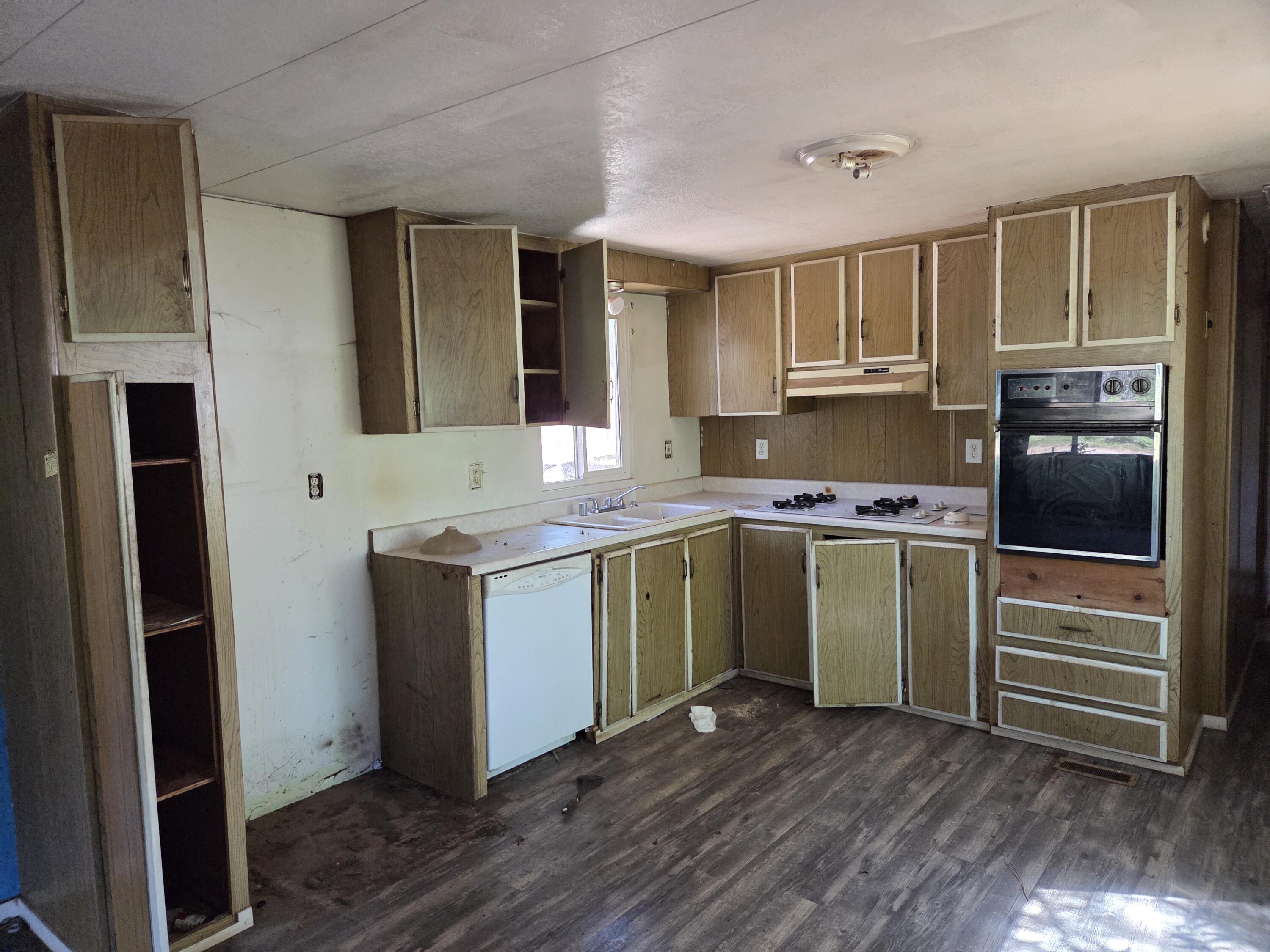 33433 Plateau Pines Road Shingletown, CA 96088 - Photo 13 of 25 KITCHEN V2