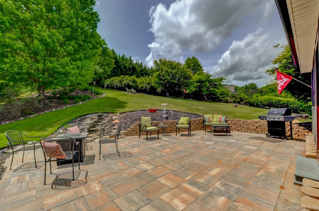 144 Johnson Farm Road Canton, NC 28716 - Photo 3 of 42