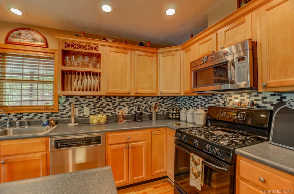 144 Johnson Farm Road Canton, NC 28716 - Photo 9 of 42