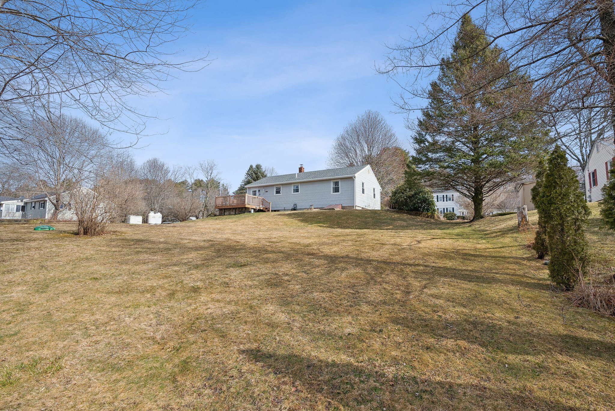 174 River Road Topsham, ME 04086 - Photo 6 of 12 DSC06082