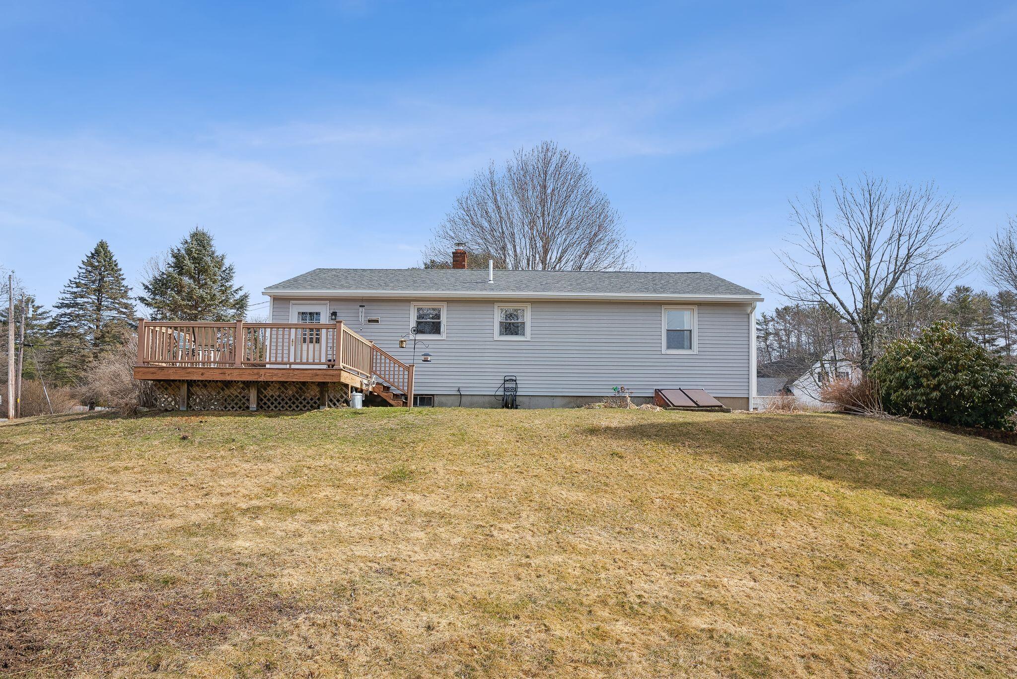174 River Road Topsham, ME 04086 - Photo 7 of 12 DSC06087