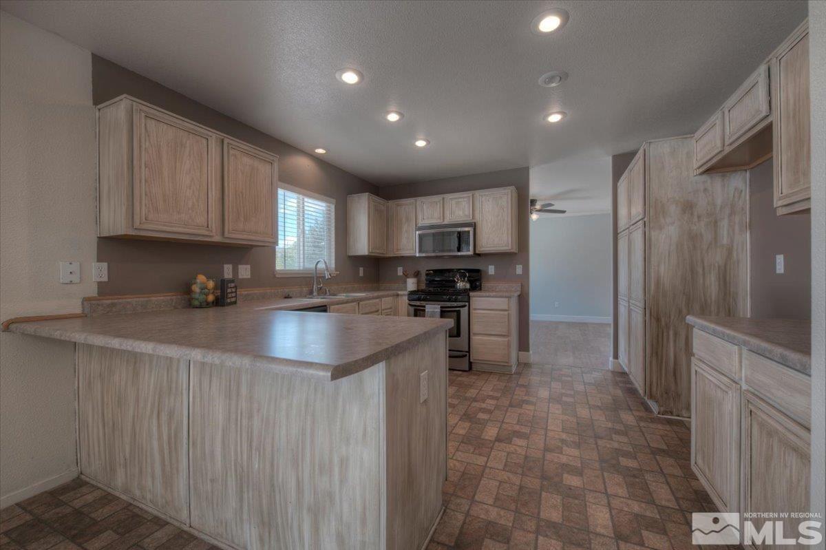 18101 Alexandria Drive Reno, NV 89508 - Photo 2 of 30 Photo 2