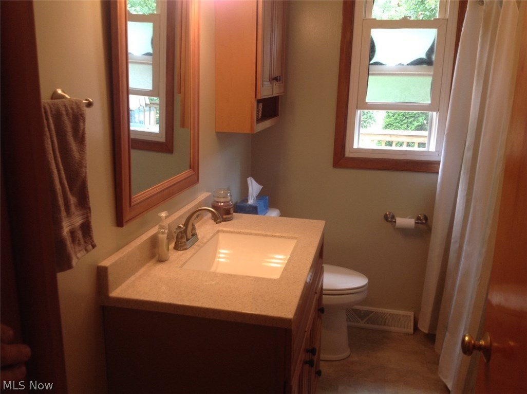 6260 Ridgewood Street Southwest Canton, OH 44706 - Photo 3 of 14 Gallery Image 3