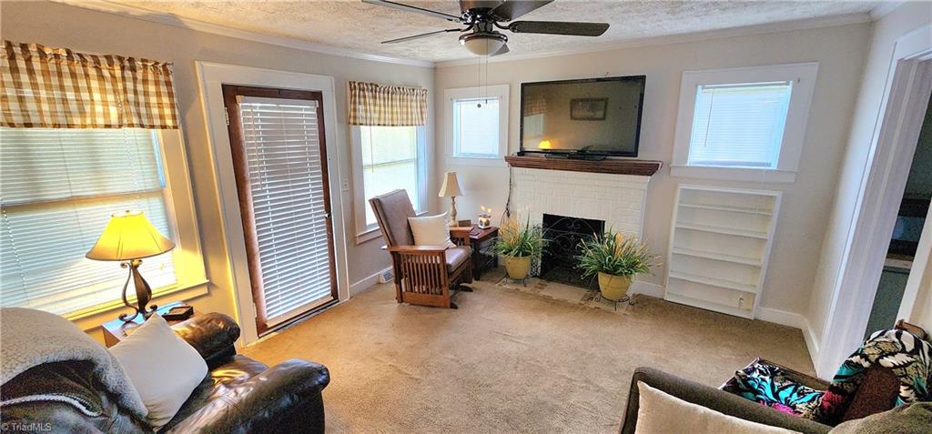 143 North Franklin Road Mount Airy, NC 27030 - Photo 10 of 36 Gallery Image 10