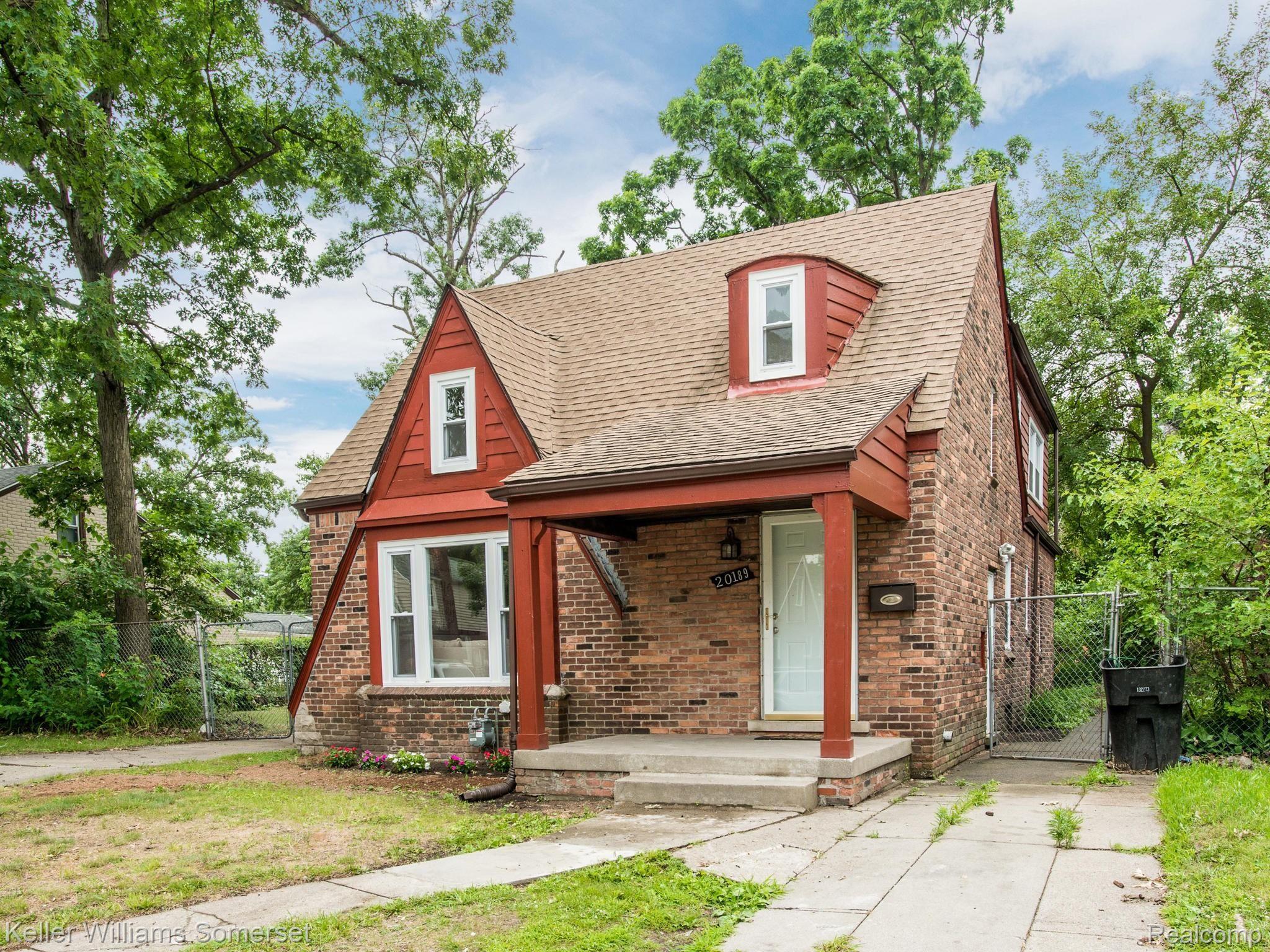 20189 Sheffield Road Detroit, MI 48221 - Photo 4 of 27 Front View
