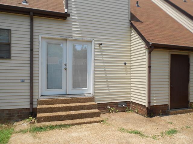 1213 Quail Road Nashville, TN 37214 - Photo 3 of 14 Gallery Image 3
