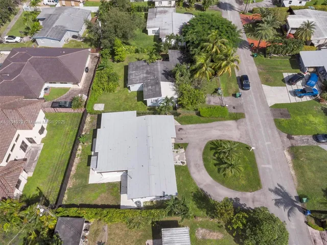 $4,800 | 5520 Southwest 91 Avenue, Miami, FL 33165