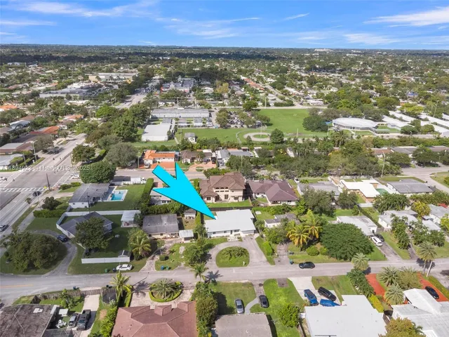 $4,800 | 5520 Southwest 91 Avenue, Miami, FL 33165